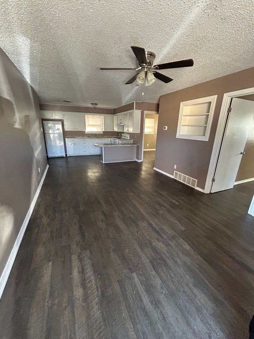 1614 58th St unit A – photo 1