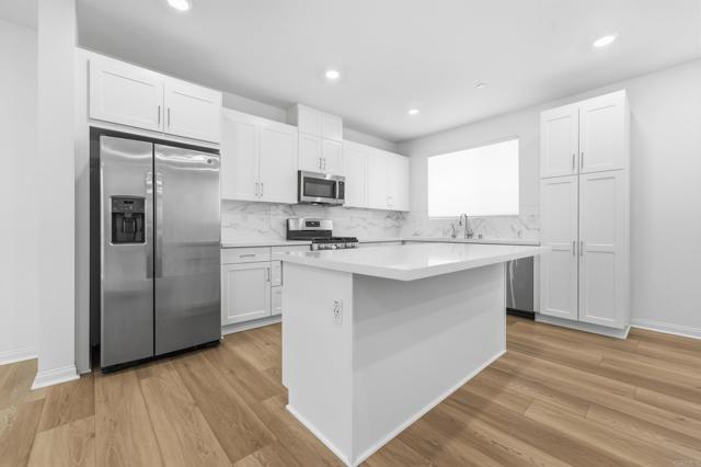 1981 Edison Ct – photo 4