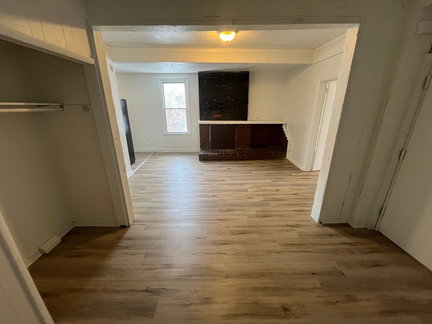 7543 Melrose St unit 2nd Floor – photo 4