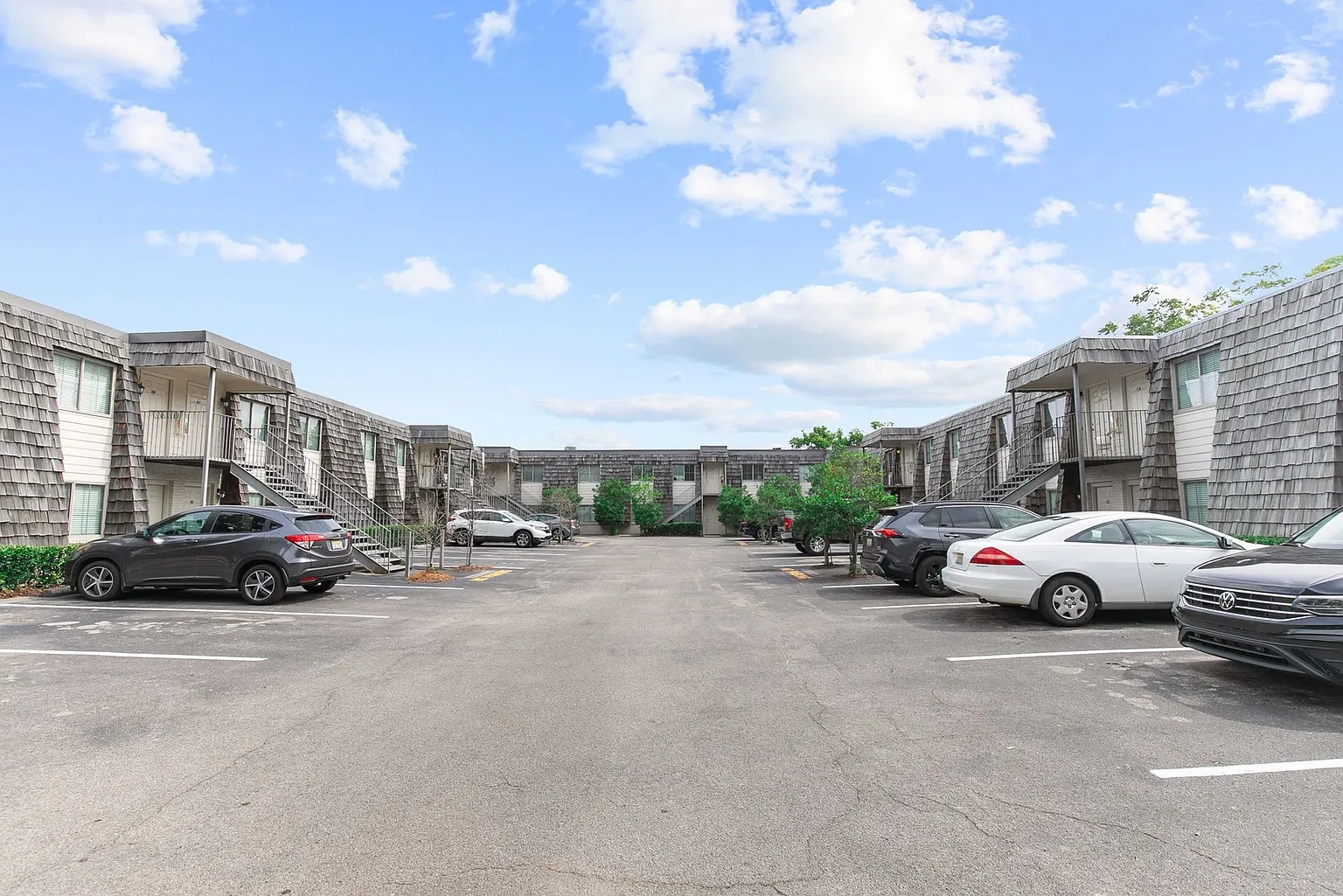 Linridge Apartments – photo 3