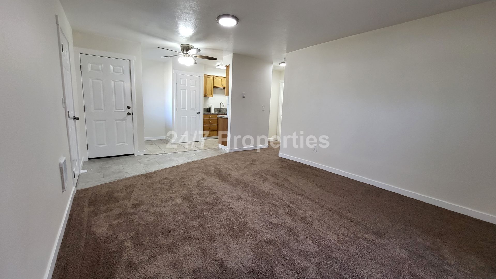 39470 Gary St unit Unit 9 – photo 4