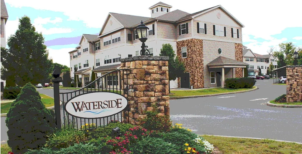 Waterside Senior Apartments – photo 2