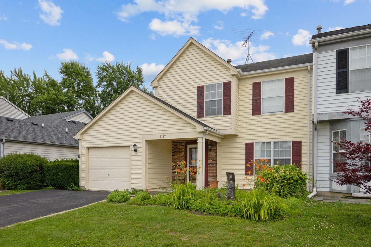 1127 Ashbrook Dr – photo 2