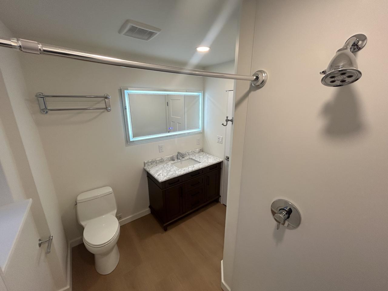1027 Lancaster Ave unit 2 – photo 4