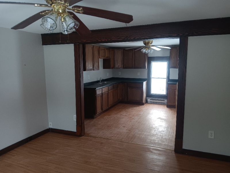 4489 Sandy Lake Rd unit B upper – photo 1