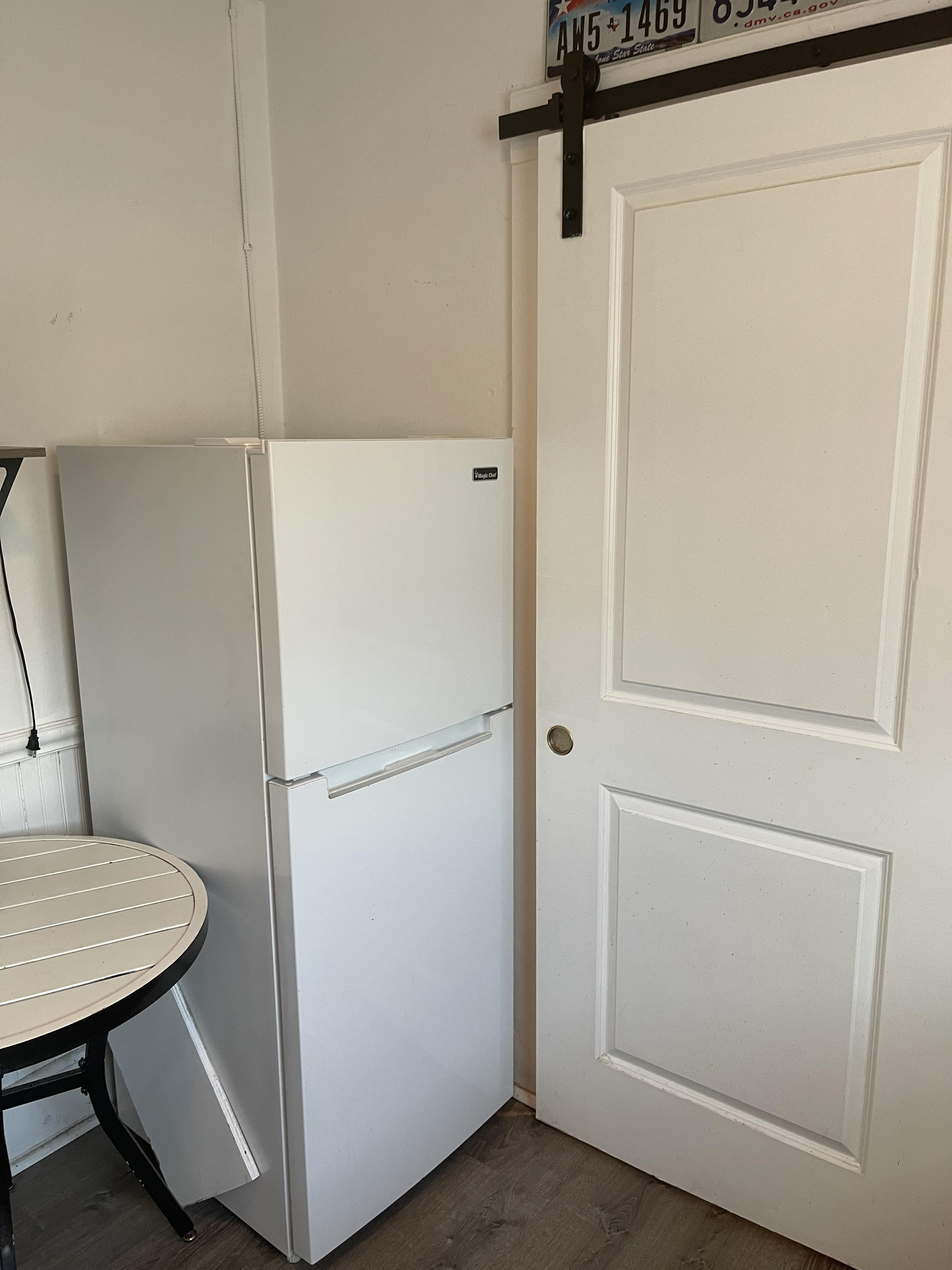 912 E St Clair St unit Upstairs – photo 2
