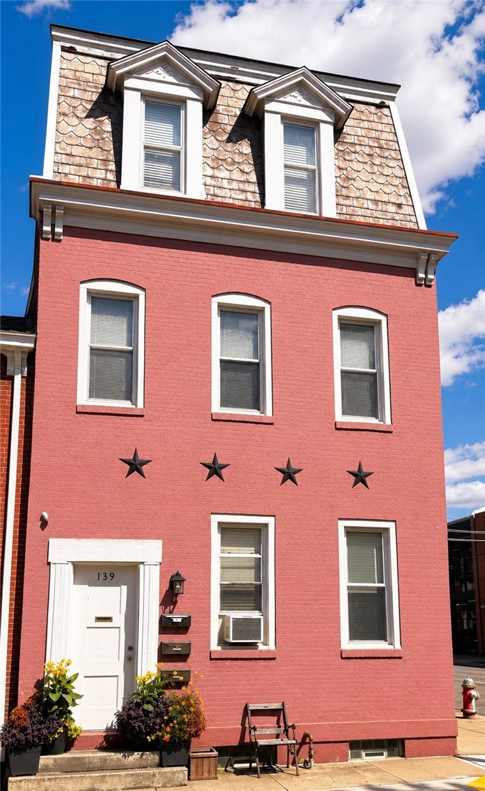 139 S 17th St unit 2 – photo 1