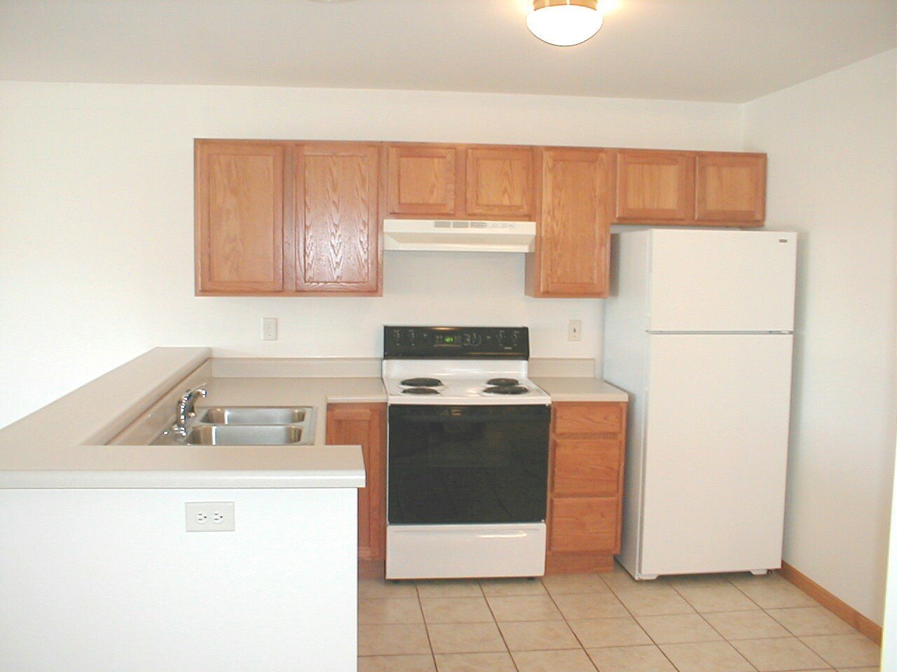 614 E Park St unit 614B5 – photo 3