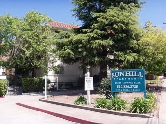 Sunhill Apartments – photo 2