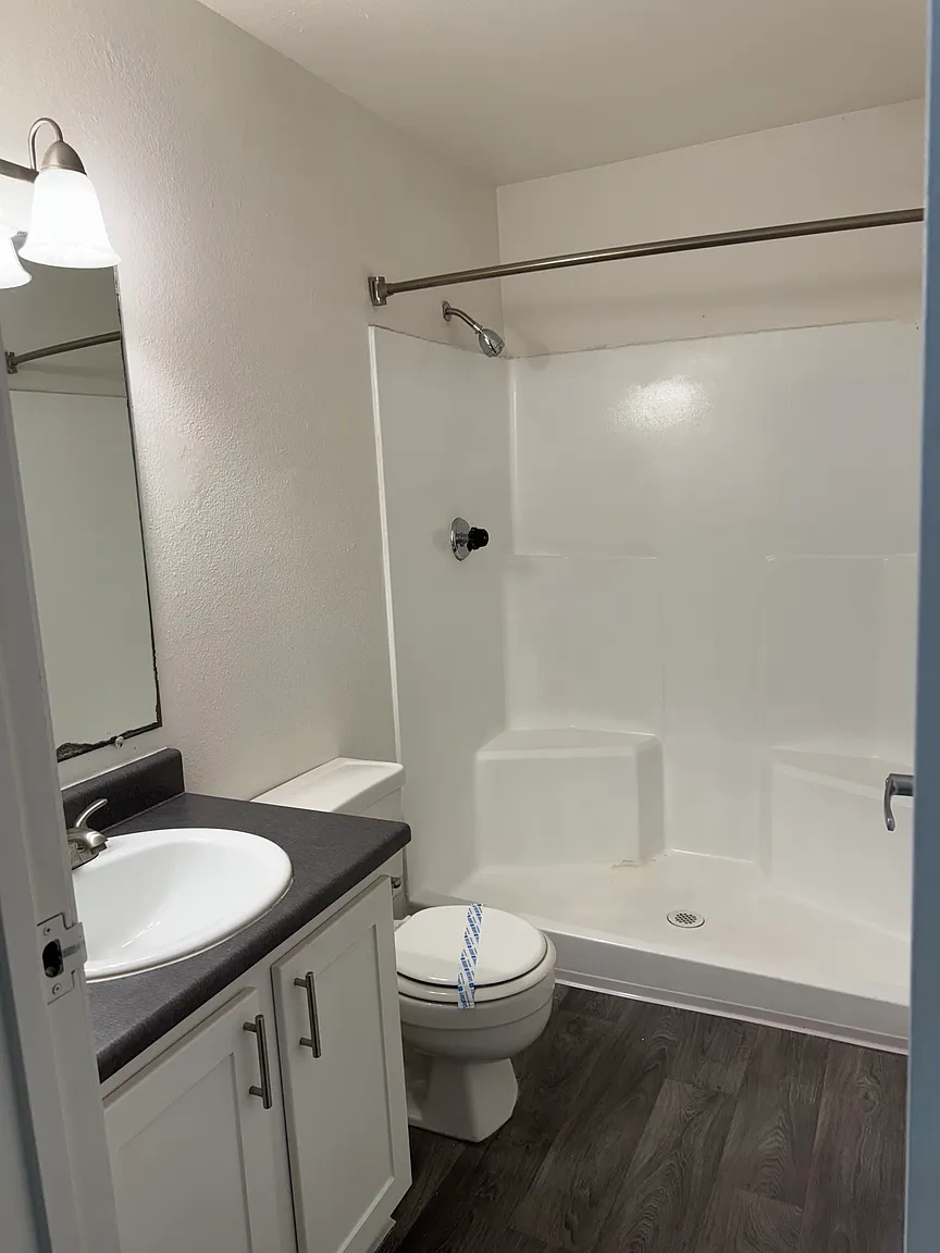 Stansbury Park, UT Air Conditioned Apartments for Rent – photo 4