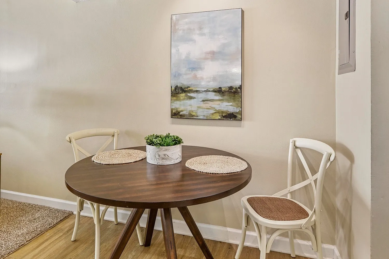 Hidden Creek Apartments – photo 4