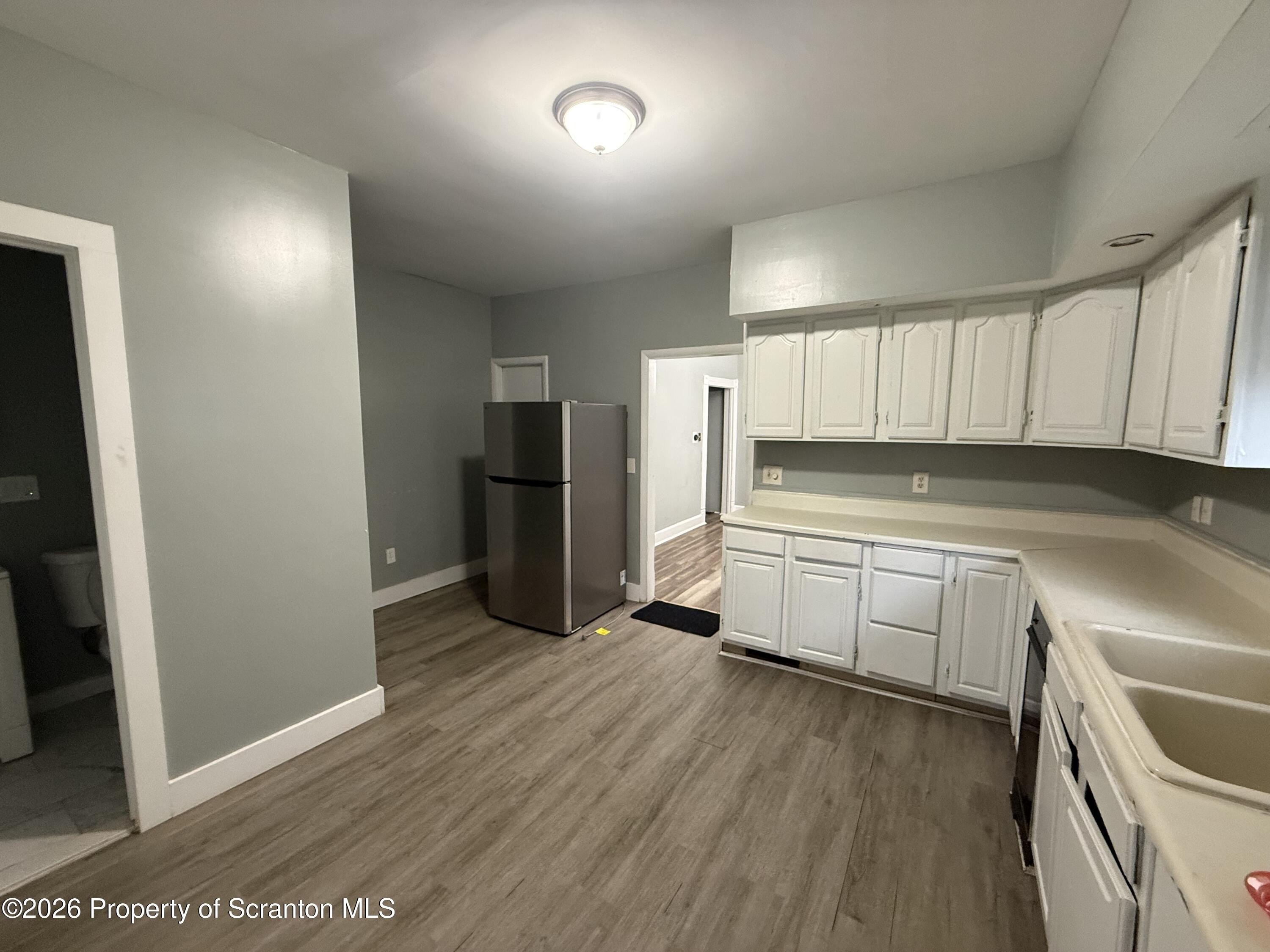 617 Harrison Ave – photo 5