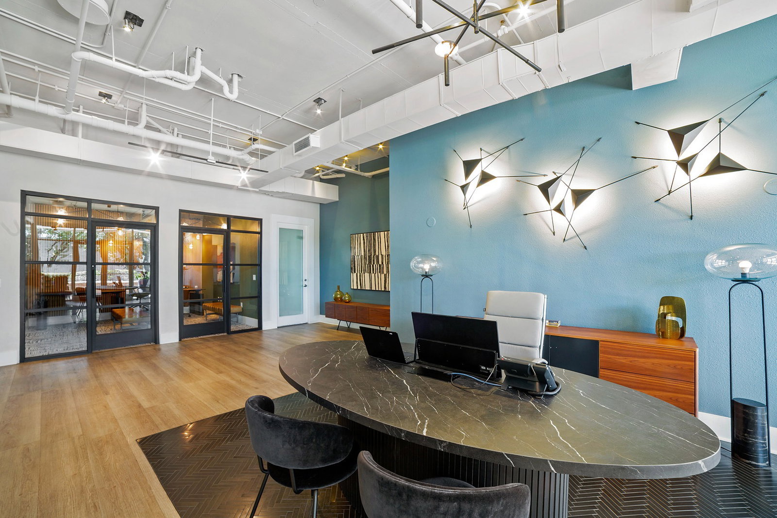 2125 Yale St – photo 5