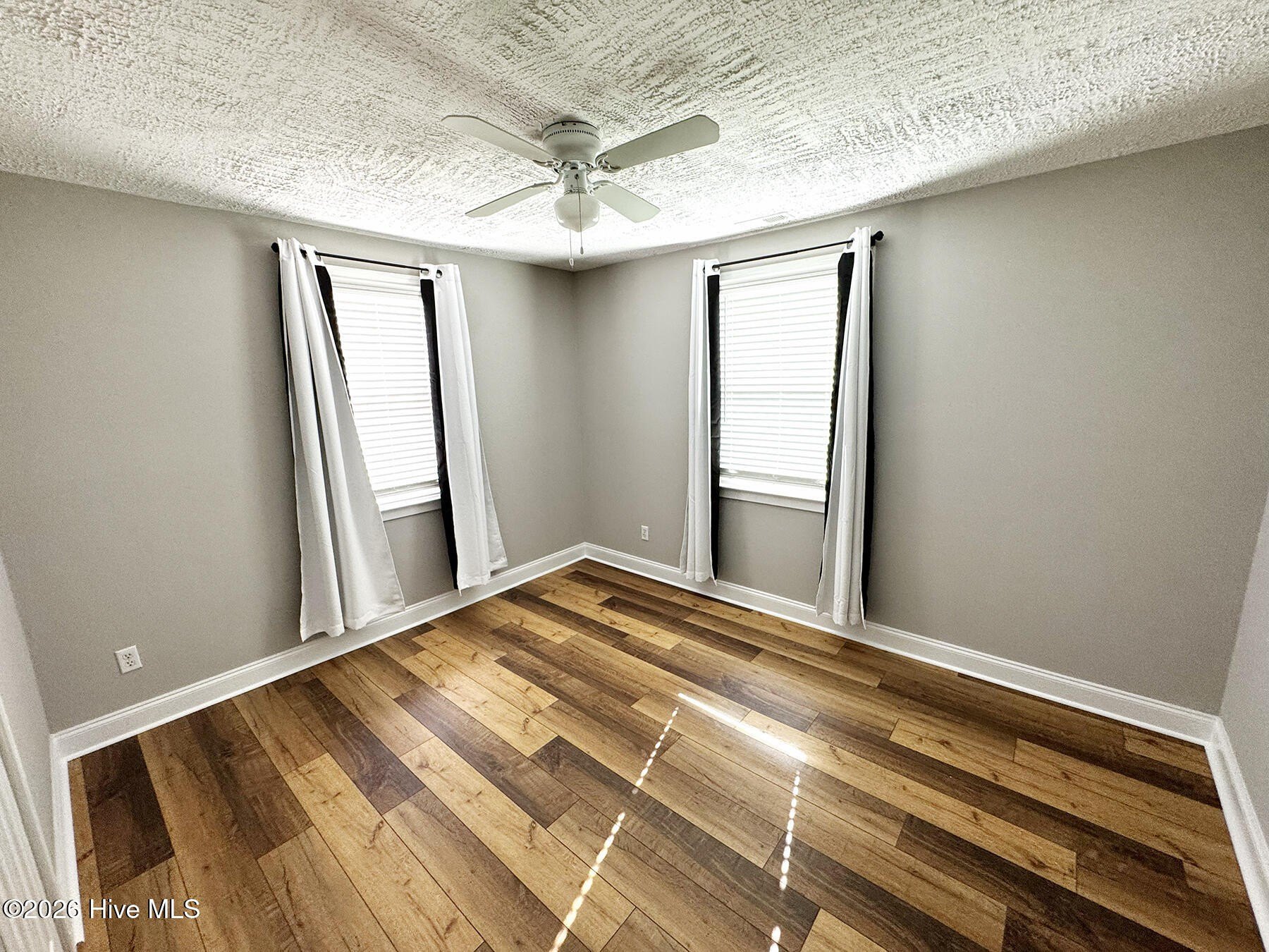 622 Rosemont Ave – photo 5
