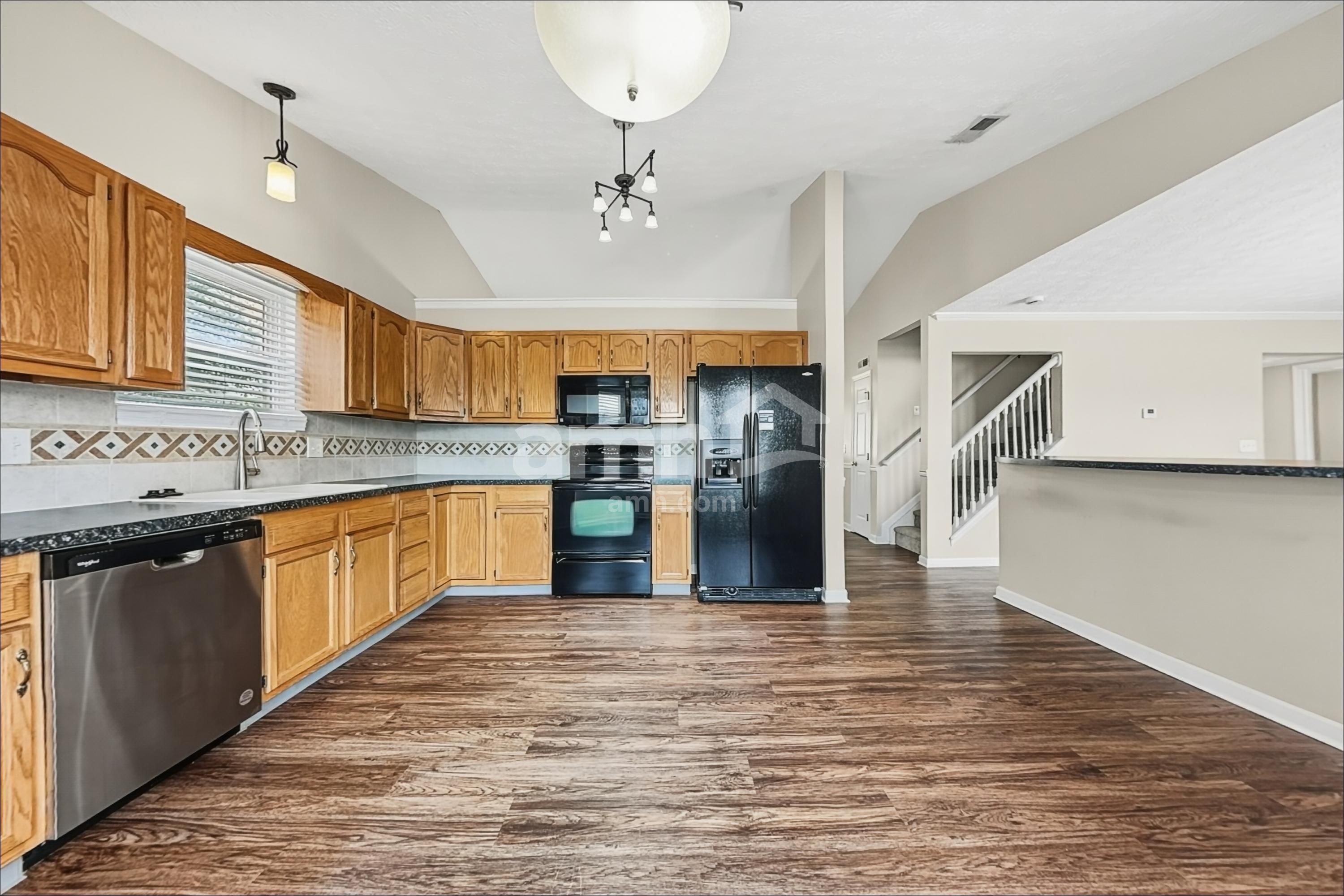 5783 Hillary St – photo 4