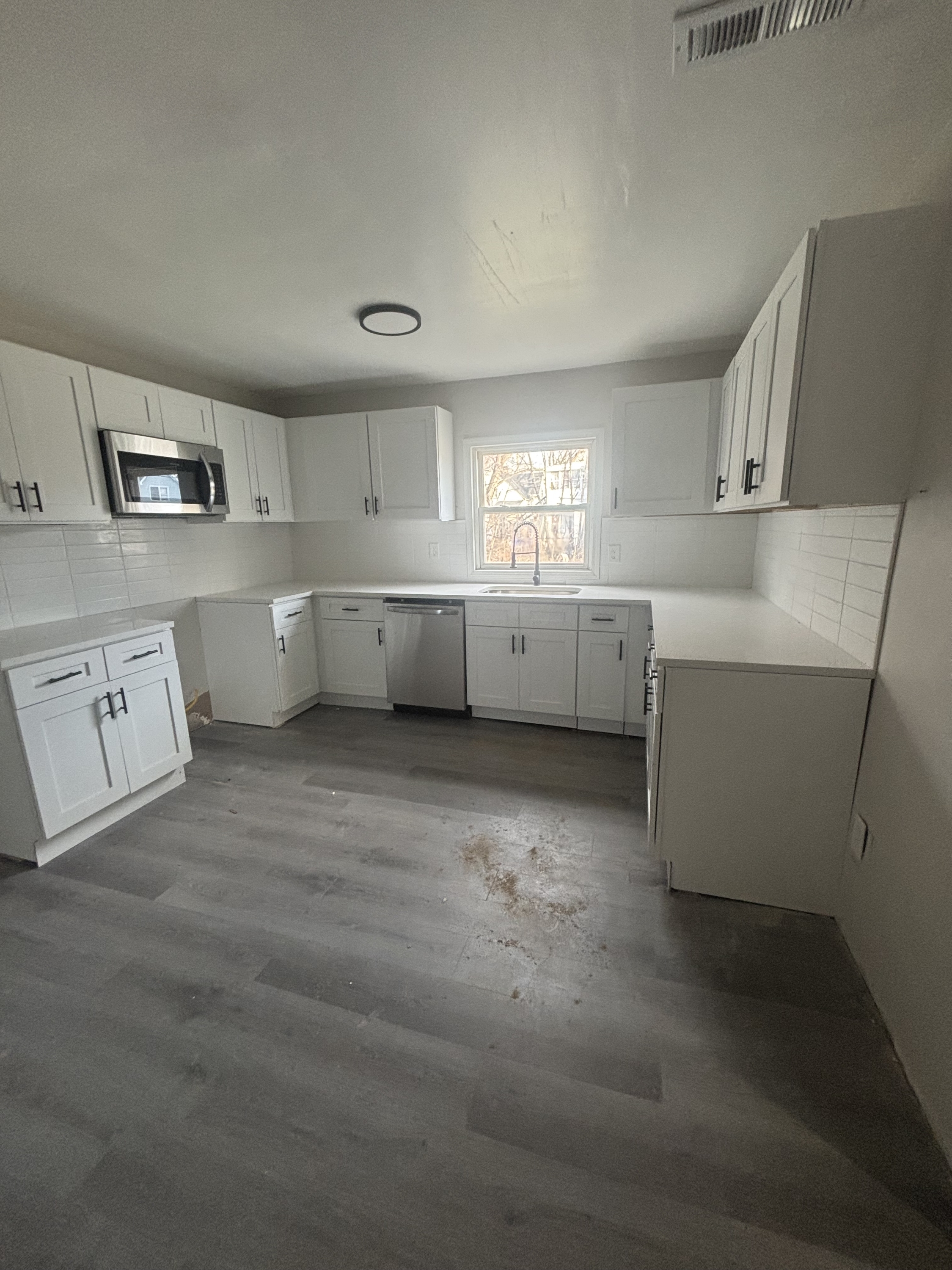 8019 Platt Ave – photo 2
