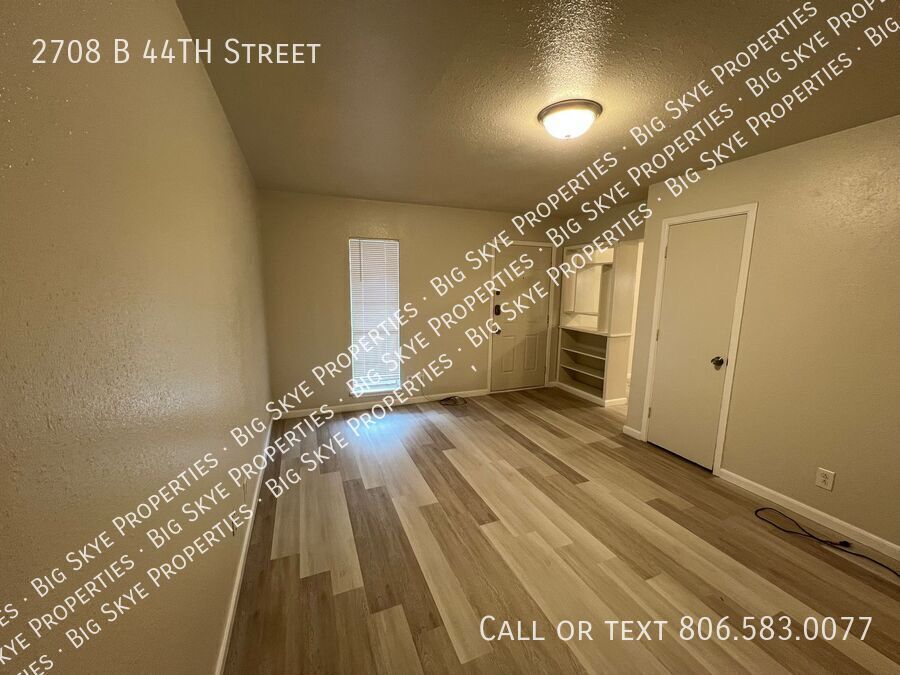 2708 44th St – photo 2