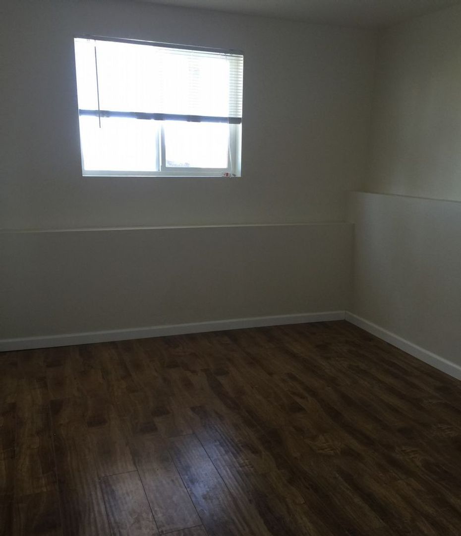 75 Vendome Ave unit #2 – photo 1