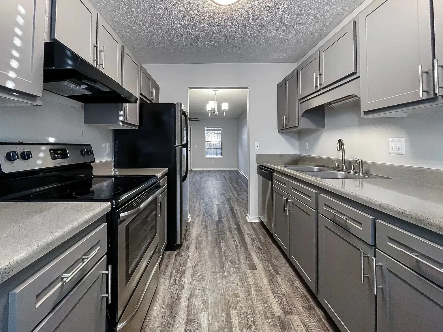 Plantation Flats Apartment Homes – photo 3