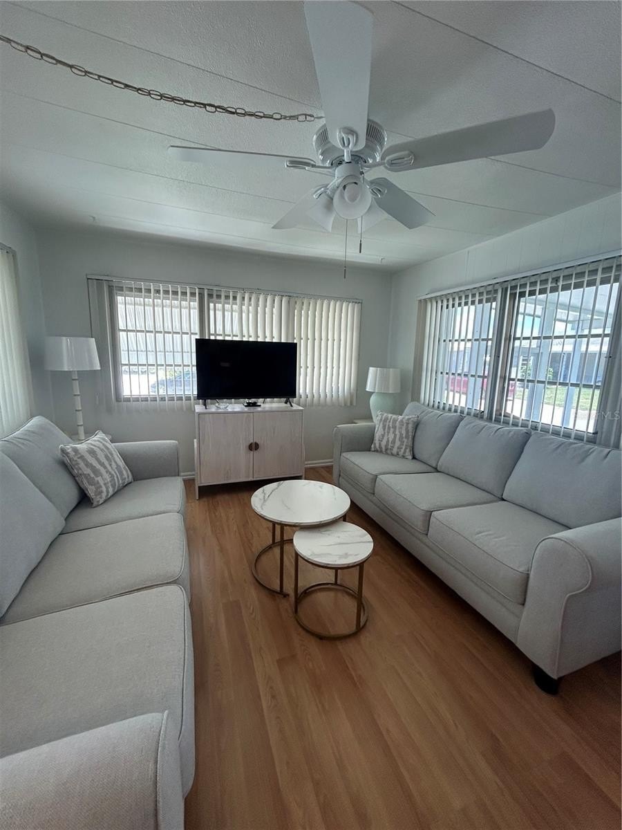1874 Palm Springs St – photo 5