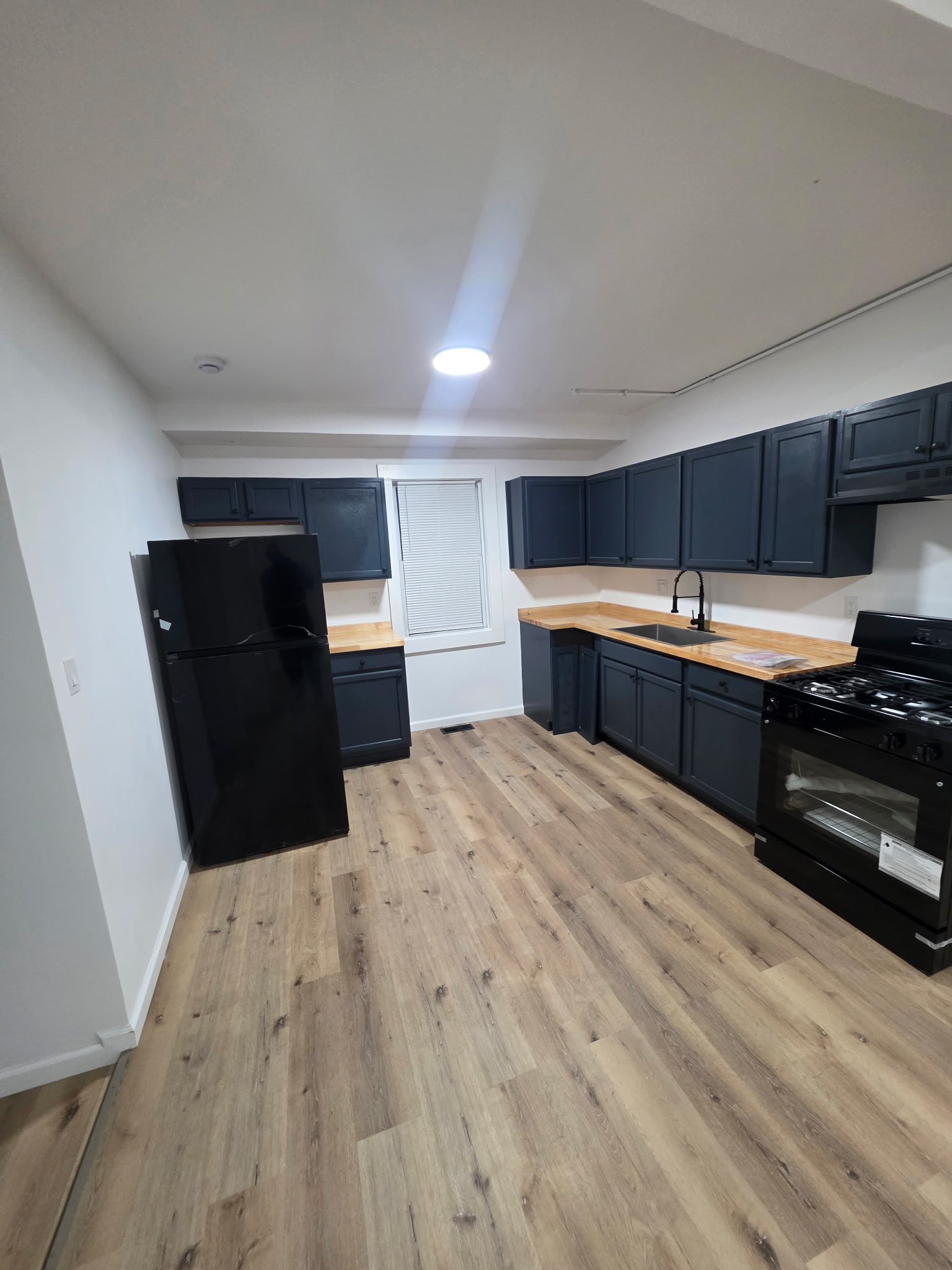 3061 W 46th St unit A – photo 3