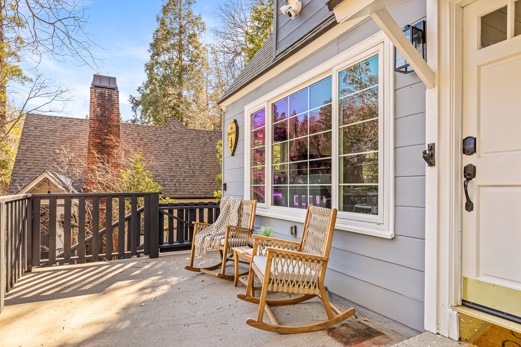 284 Walnut Dr – photo 3