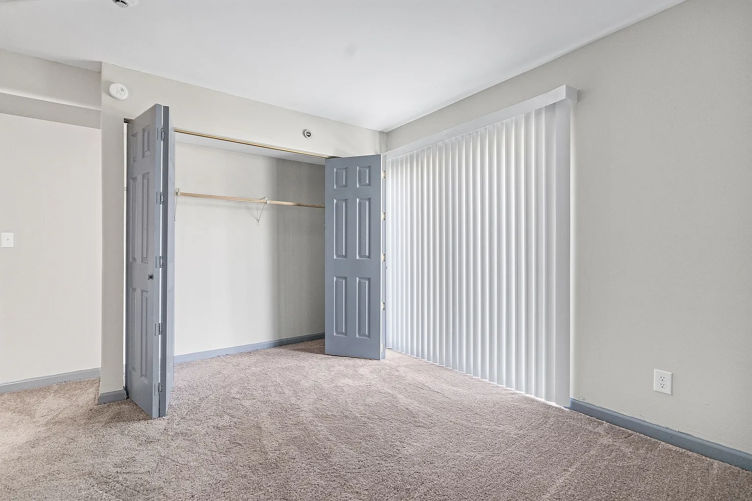 The Hill Apartments – photo 5