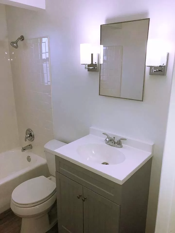 1747 Portage Trail unit 4 – photo 3
