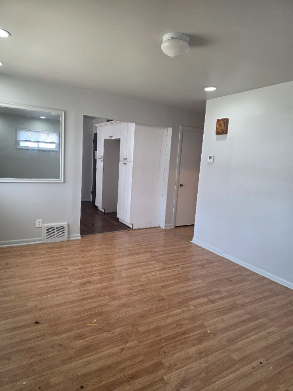 16805 Lipton Ave – photo 3