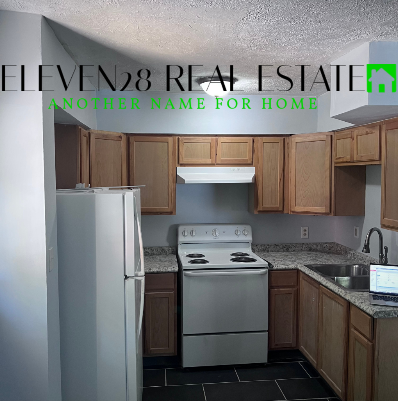 2165 Selim Ave unit 2 – photo 2