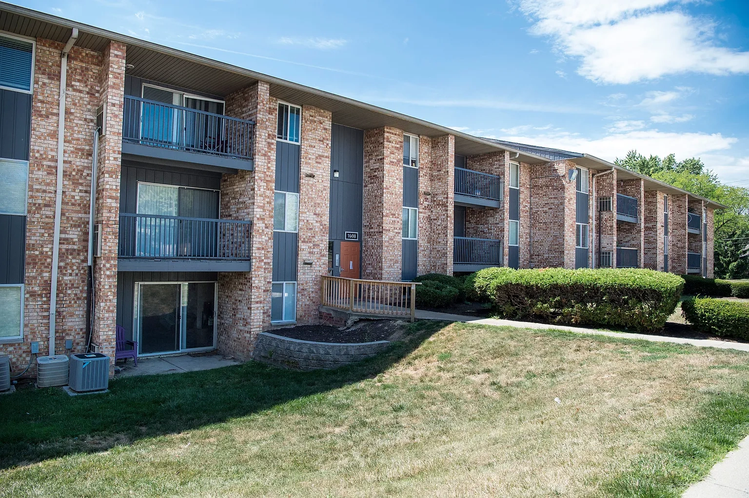 Black Bear Creek Apartments – photo 4