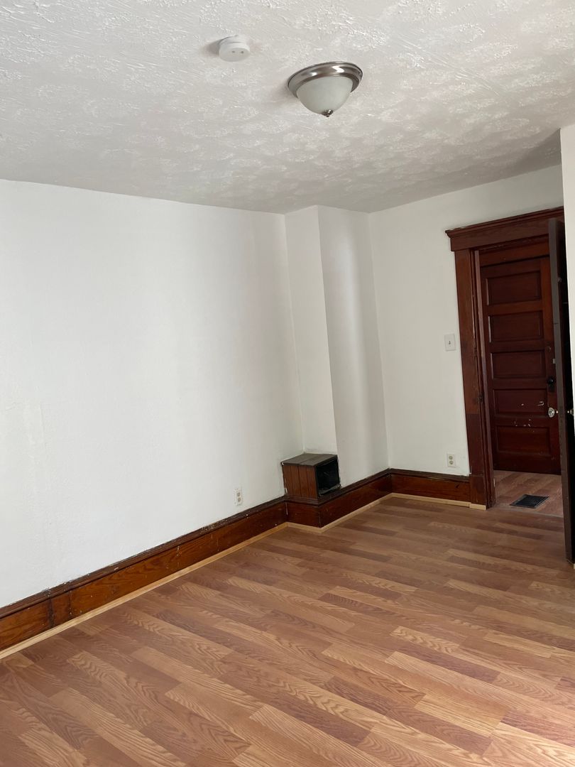 2325 4th St NW unit Up – photo 5