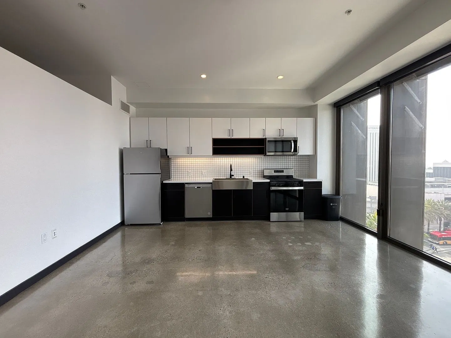 Edison Long Beach – Floor plan