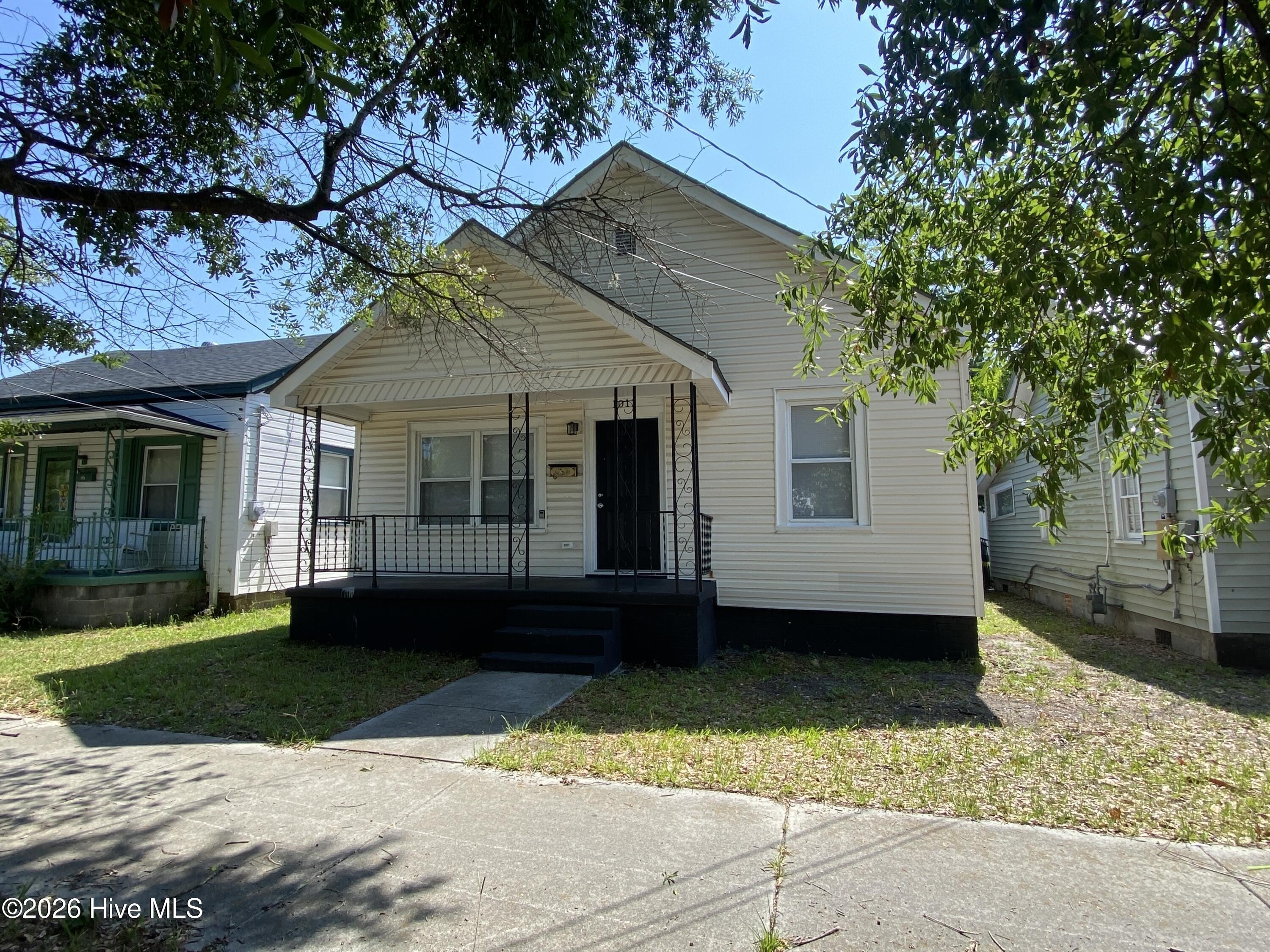 1011 S 7th St – photo 1