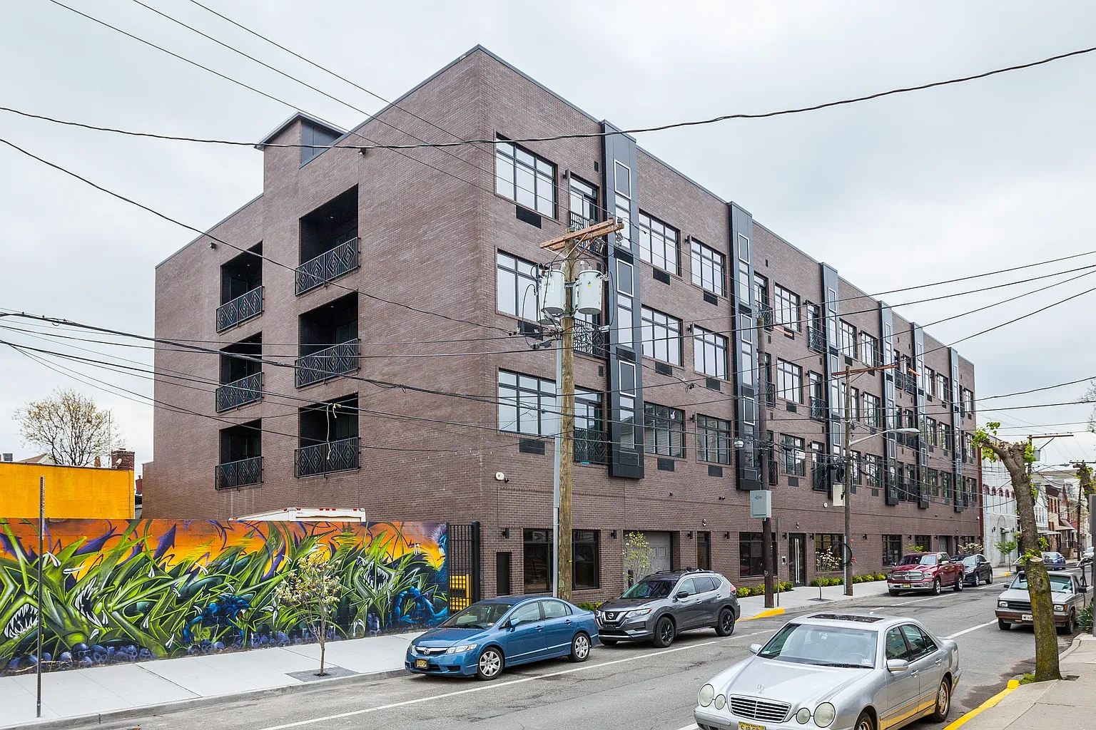Knox at 100 Polk – photo 3