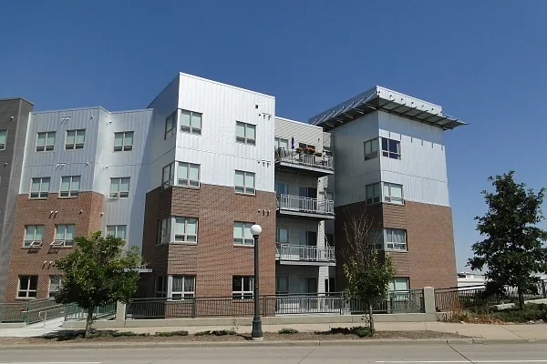 Reniassance Riverfront Lofts – photo 2