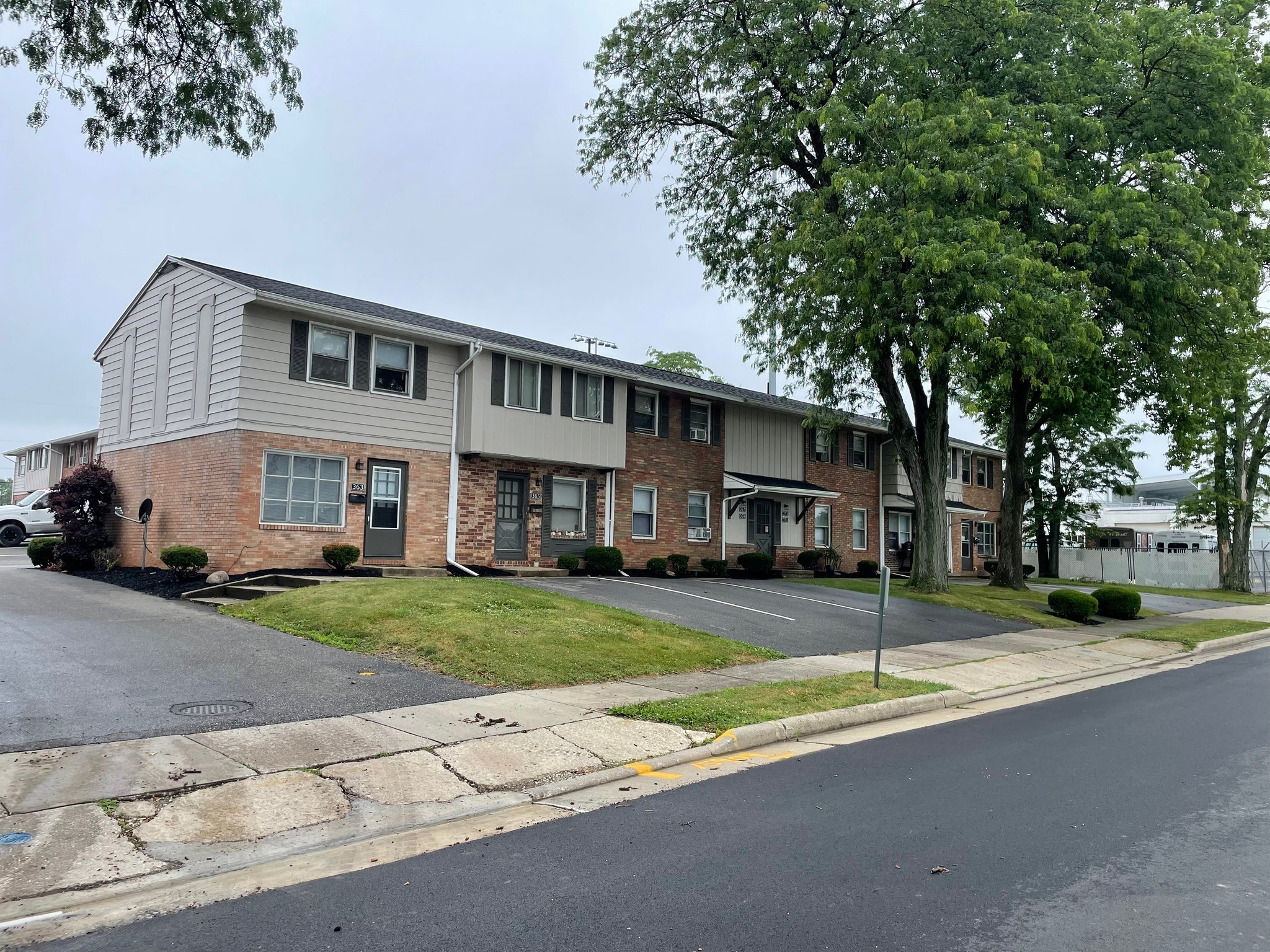 343 Pershing Ave NE – photo 3