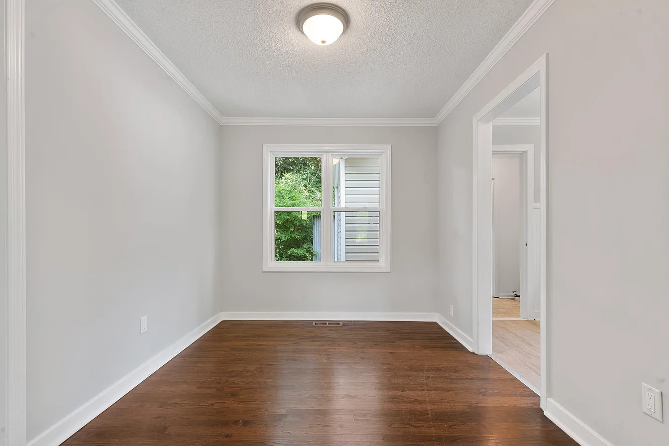 3934 Grace Ave – photo 4