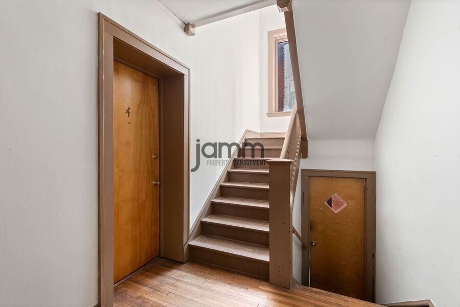 2773 Hampshire Rd – photo 4