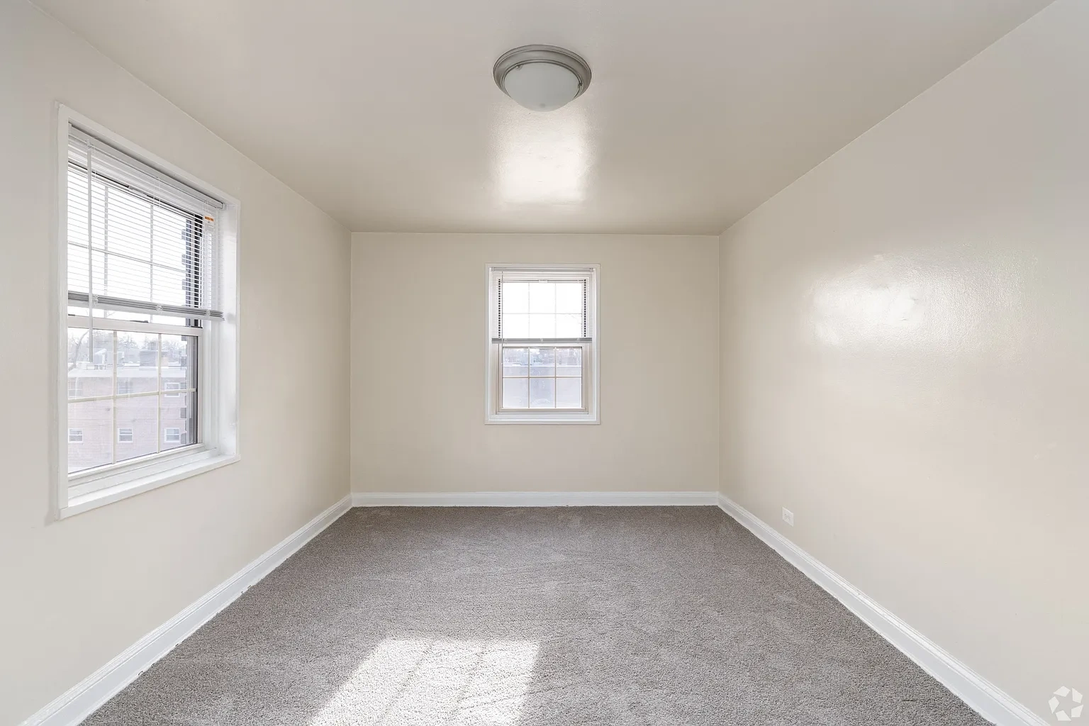 Samester Apartments – photo 5
