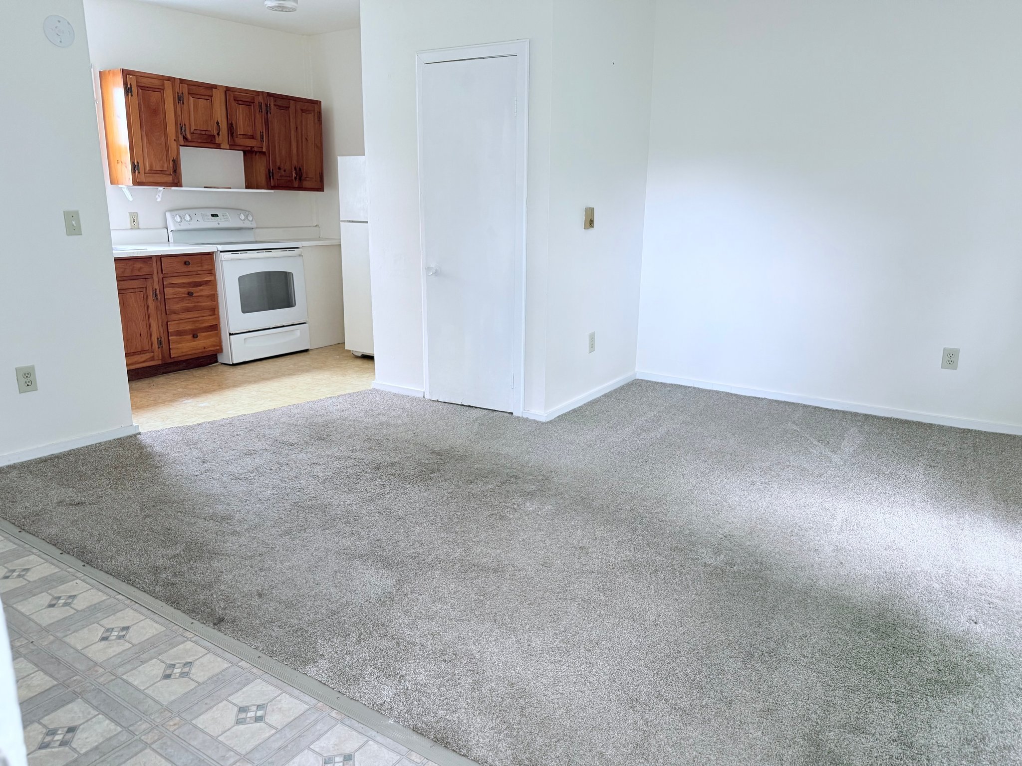 22 Maple Ln unit 3 – photo 1
