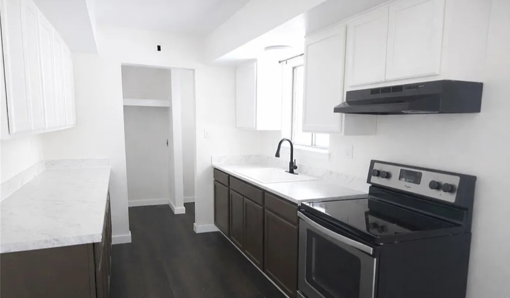 3668 Castano Dr – photo 4