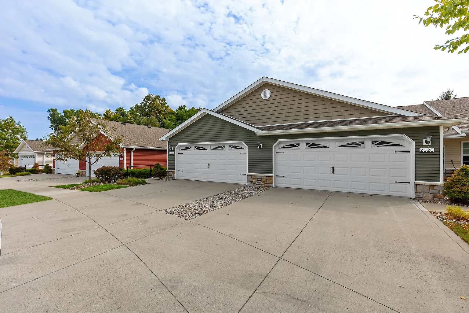Redwood Commerce Township – photo 3