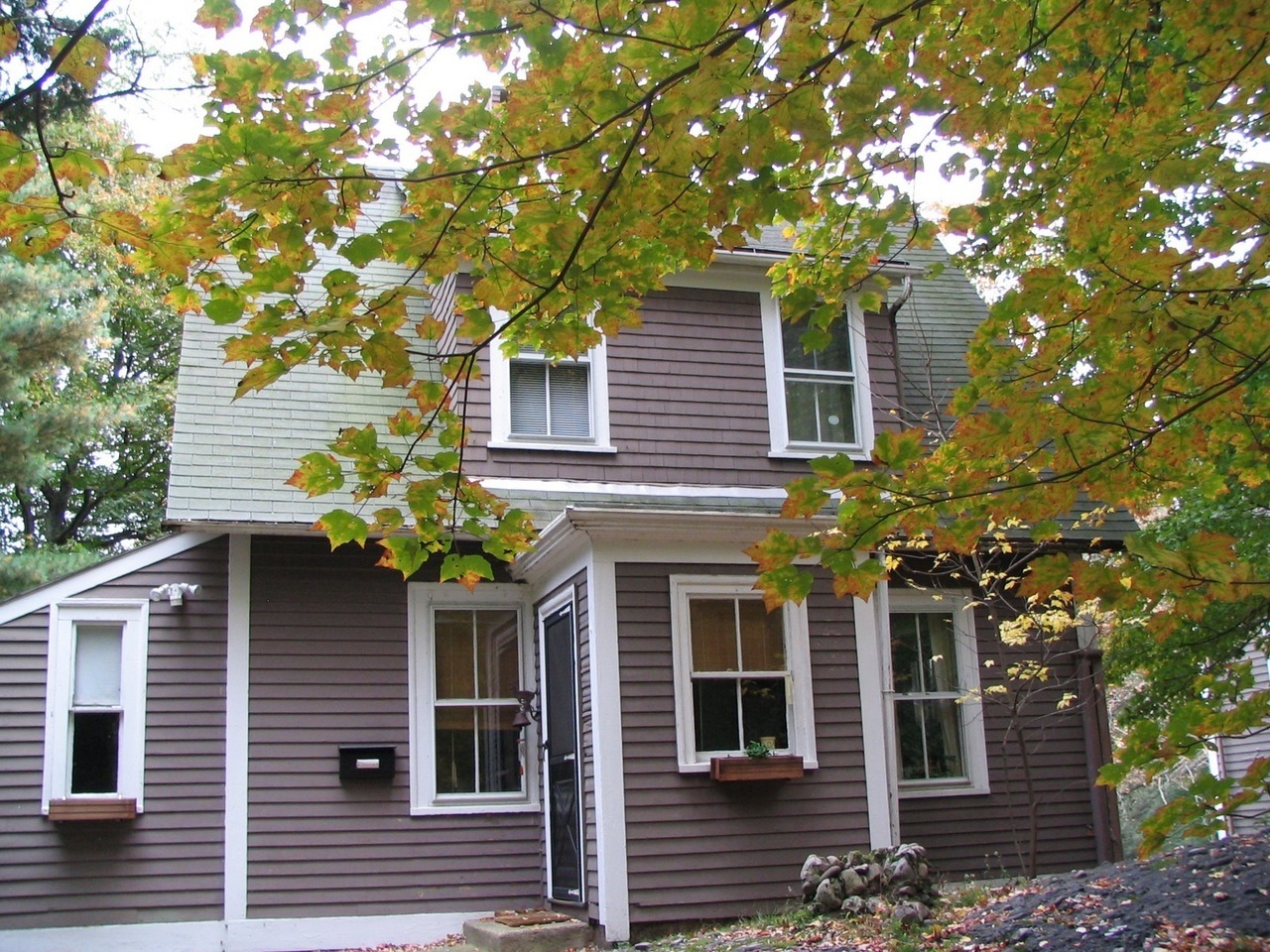100 Goddard Ave – photo 3