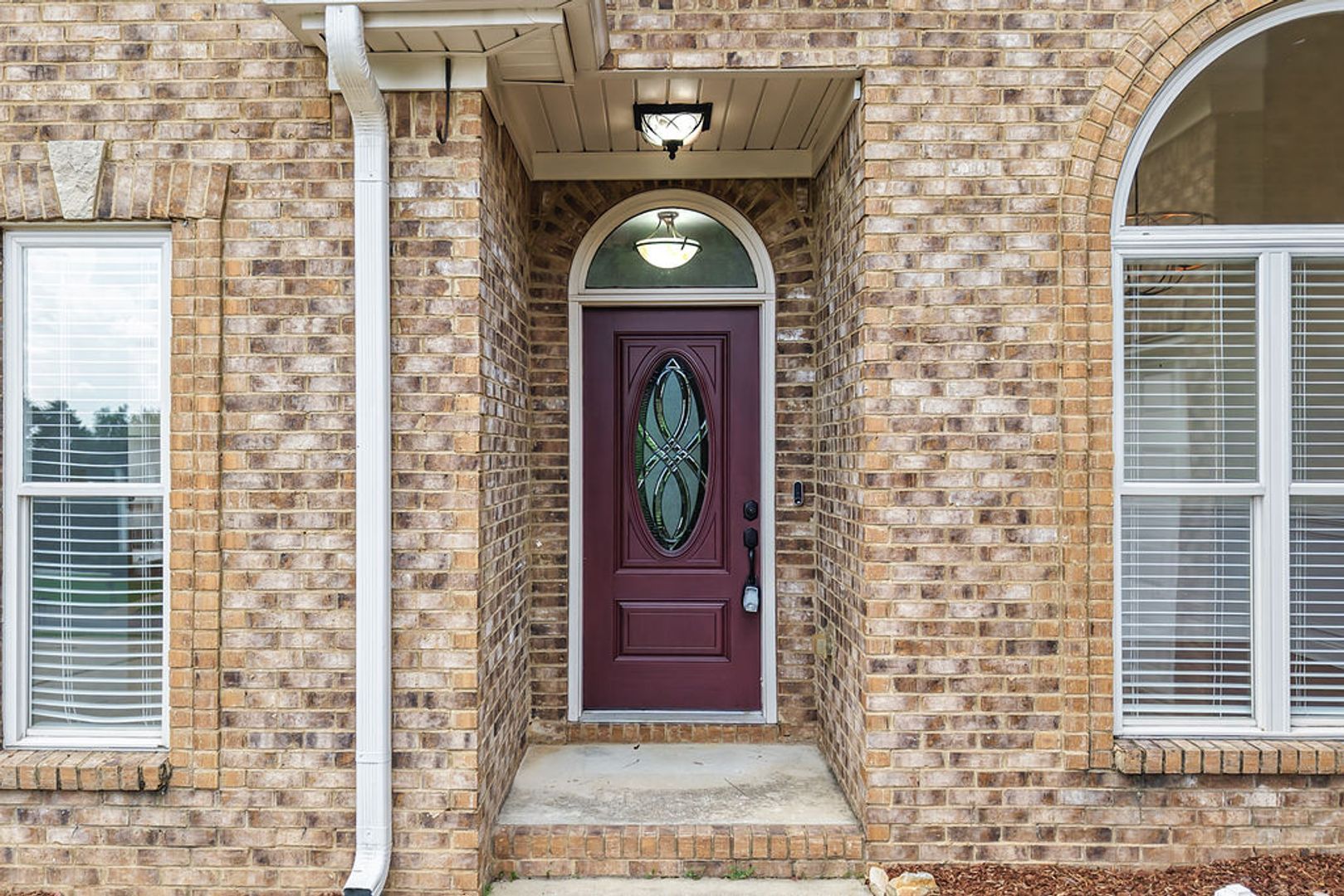 710 Valley St – photo 5
