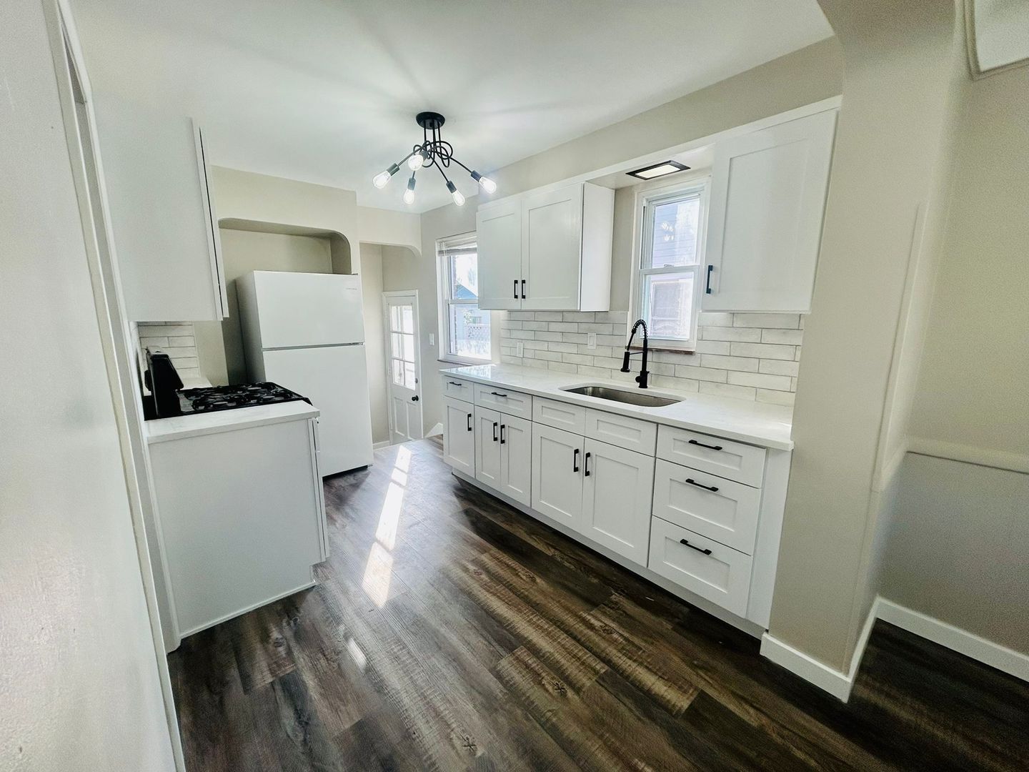 391 E 322nd St – photo 4