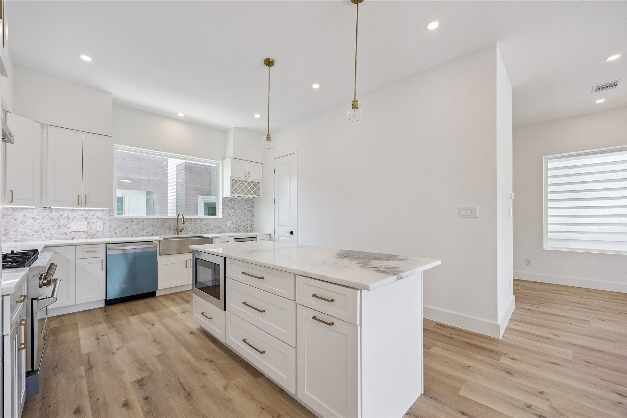 1034 W 17th St unit B – photo 5