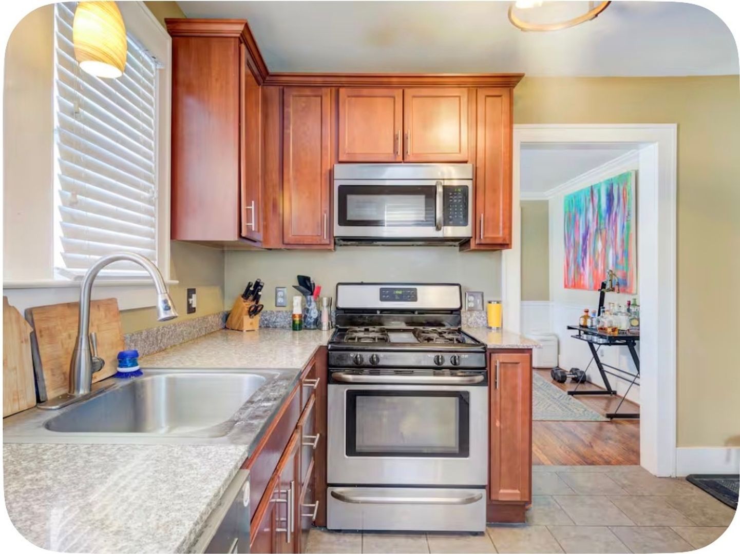 610 Gardenia Ave – photo 3