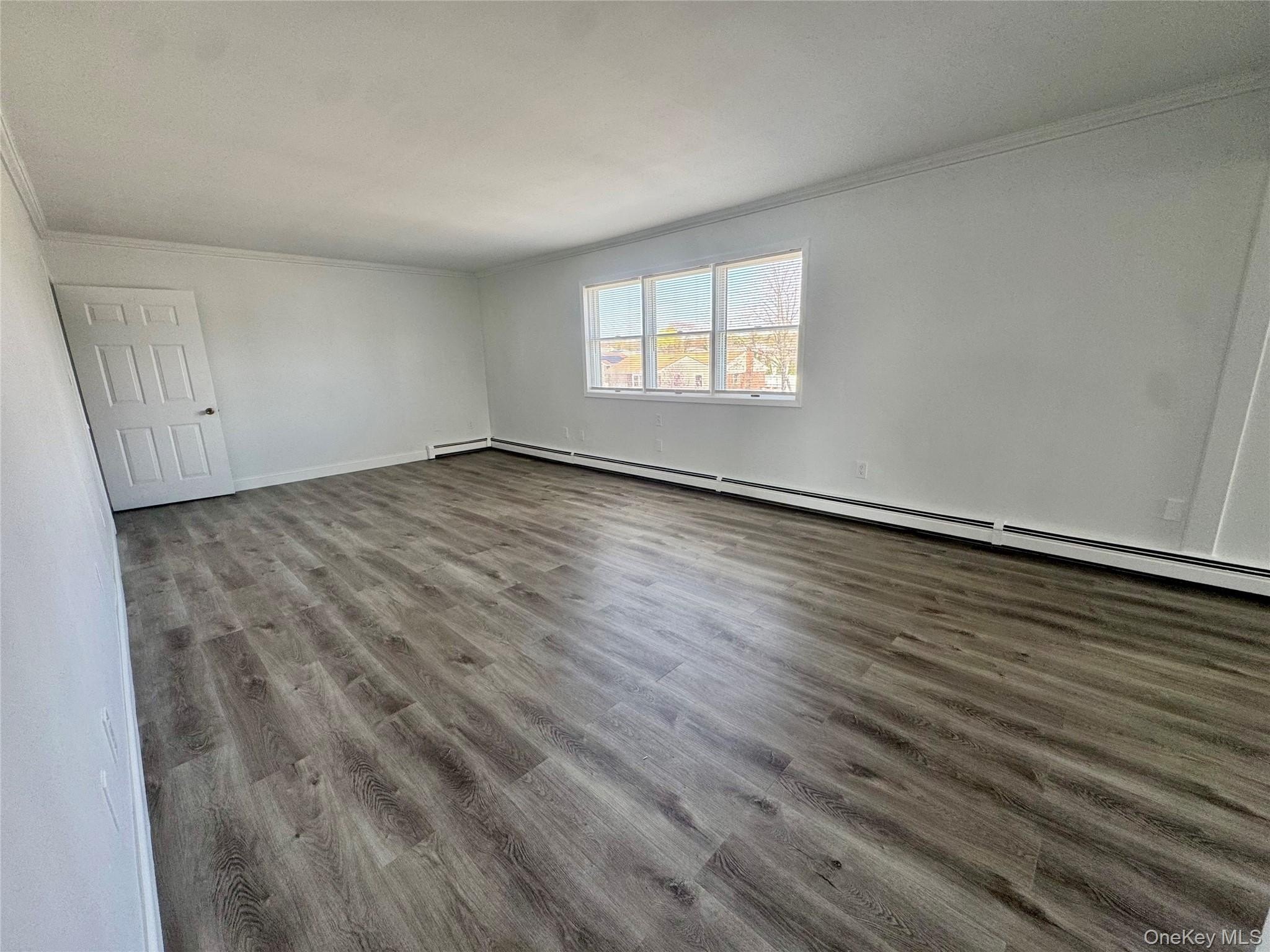 70 Burlington Ave – photo 4
