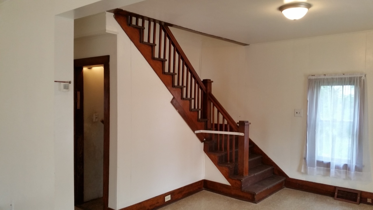 580 Harrison Ave – photo 3